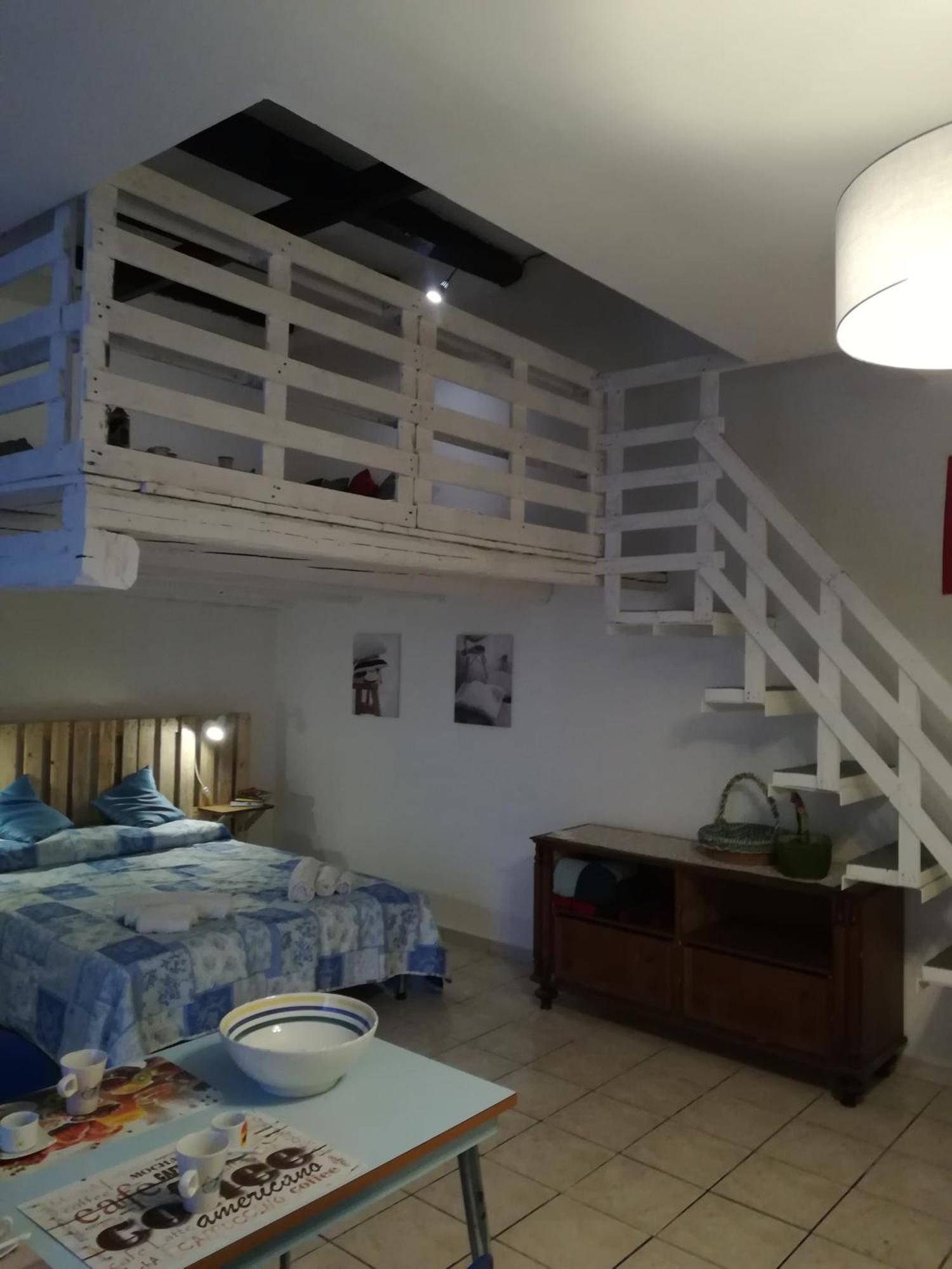 Casa In Palazzo Graffeo Eva Apartment Palermo Luaran gambar