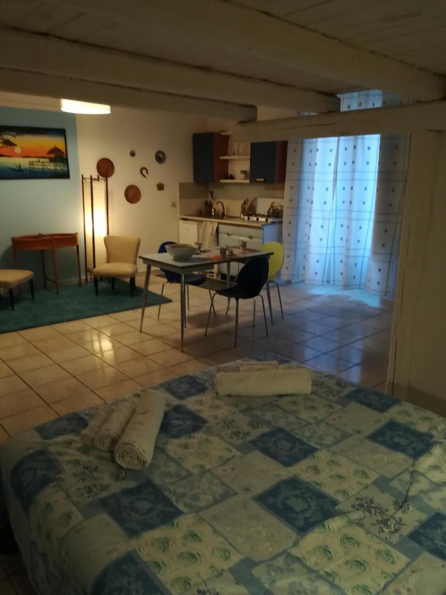 Casa In Palazzo Graffeo Eva Apartment Palermo Luaran gambar